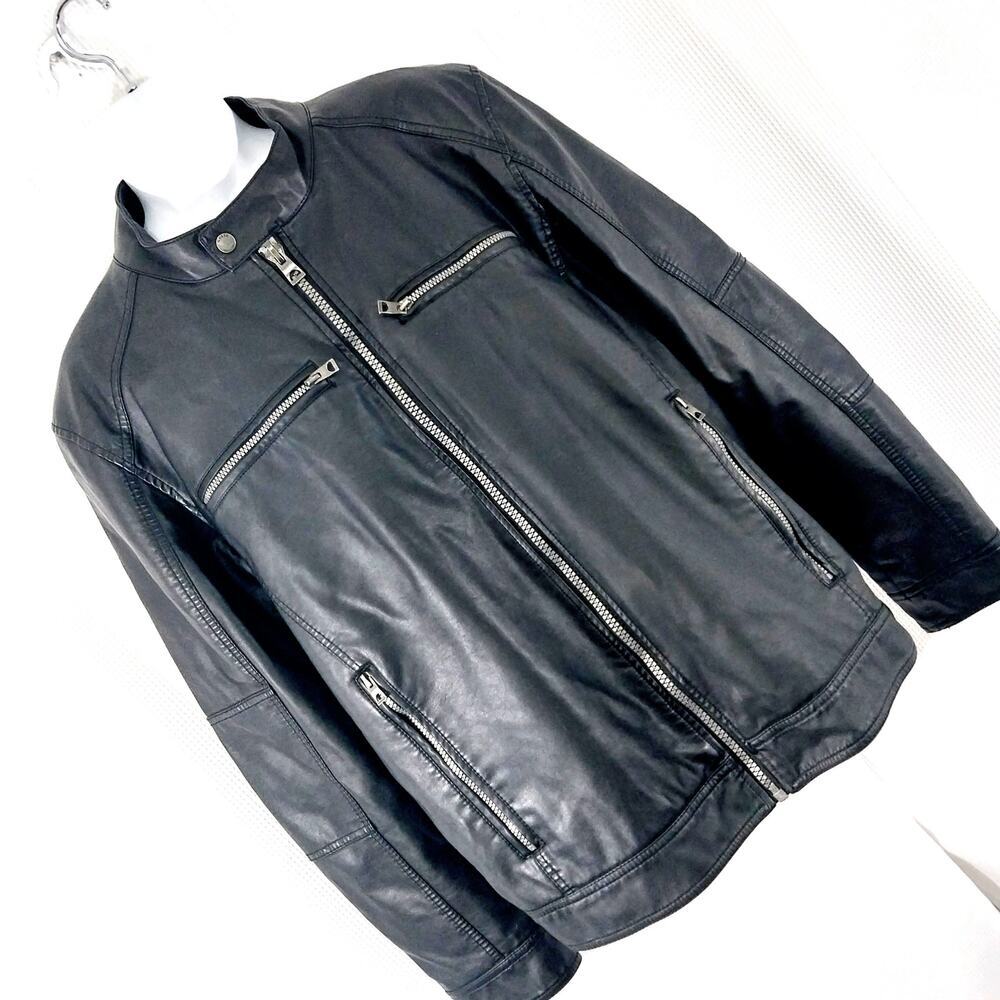 GUESS! GORGEOUS BLACK FAUX LEATHER MOTO/BIKER INSPIRED JACKET, COAT! SZ 2XL